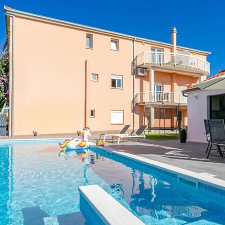 With A Swimming Pool Kastel Luksic, - 22983